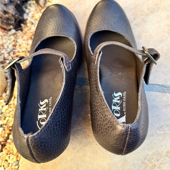 Kork-Ease Mary Jane Leather Block Heels | Dark Brown Comfort Platform Shoes - Picture 8 of 16